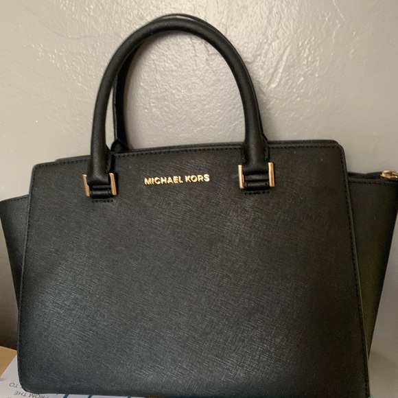 Michael Kors Handbags - Make an Offer